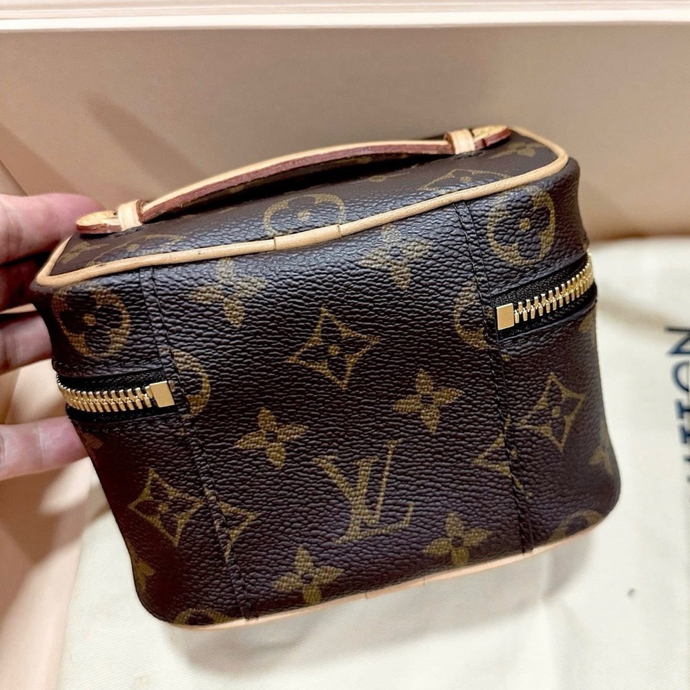 Louis Vuitton Nice Nano - Picture 2 of 4